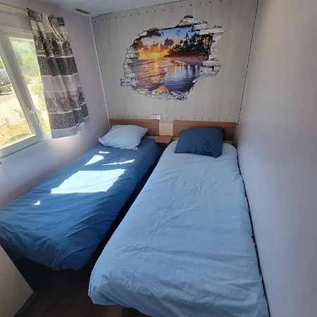 Mobil-home De Charme *